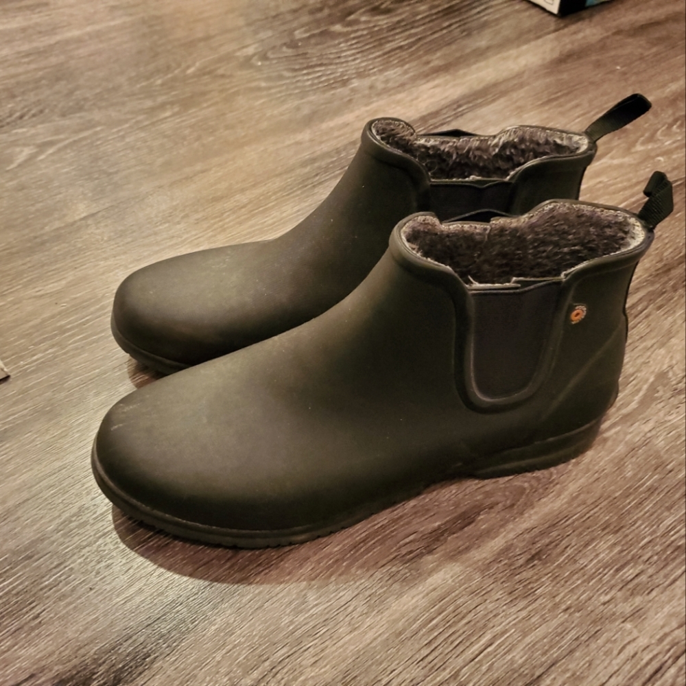Sweetpea Chelsea Winter Bogs Boot